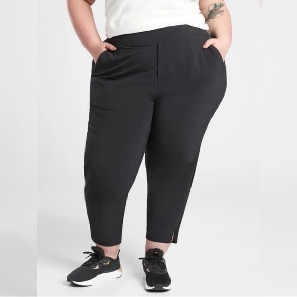 ATHLETA Women's Black Brooklyn Ankle Pull-On Pant Plus SZ 24 EUC 2021 - Picture 1 of 14